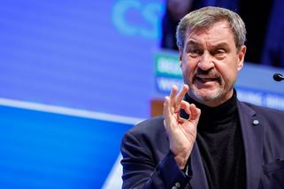 Bavorský premiér žádá spuštění tří odpojených jaderných elektráren - Novinky